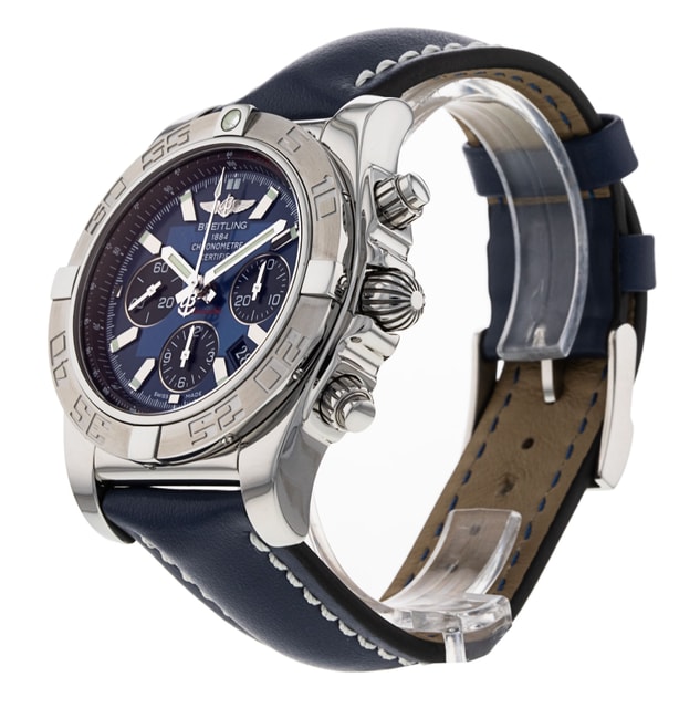 Breitling Chronomat 44 AB0110 Image 2